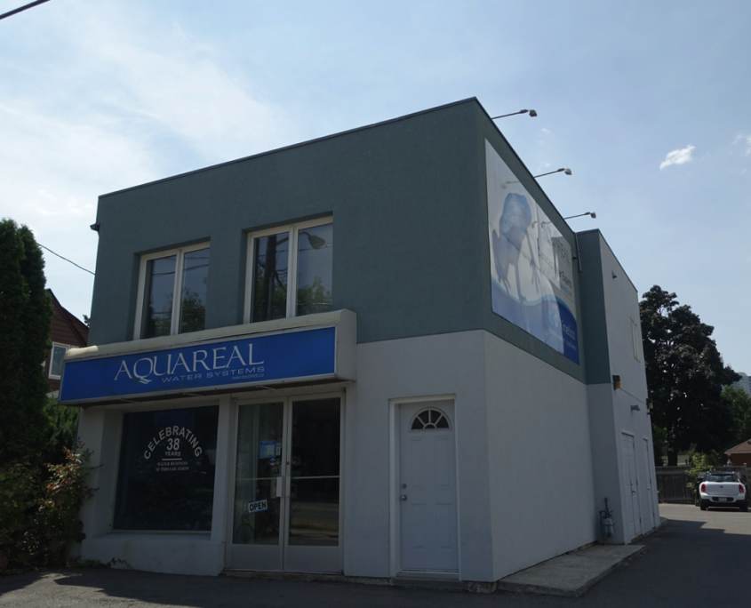 Aquareal store exterior